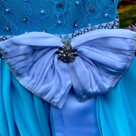 Pageant dress - Picture 4 of 4